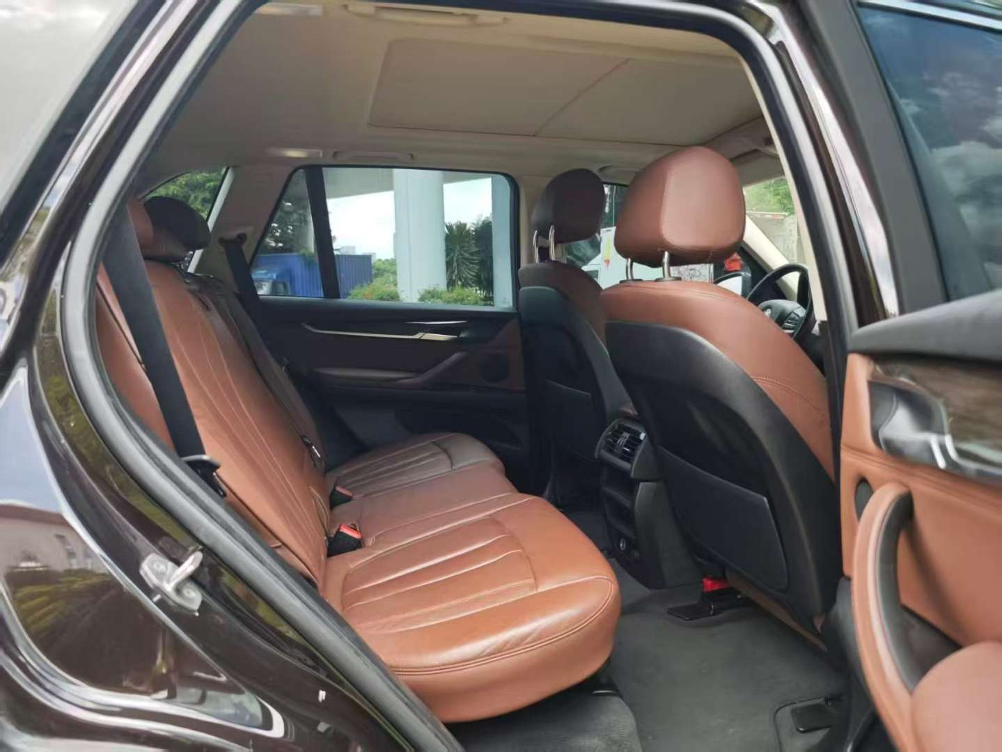 BMW X5 2014 xDrive35i Leading Edition 8