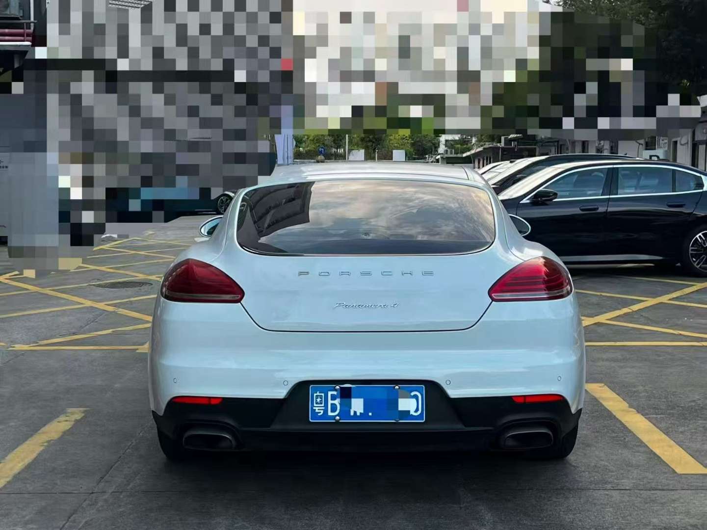 Porsche Panamera 3.0T AWD 6