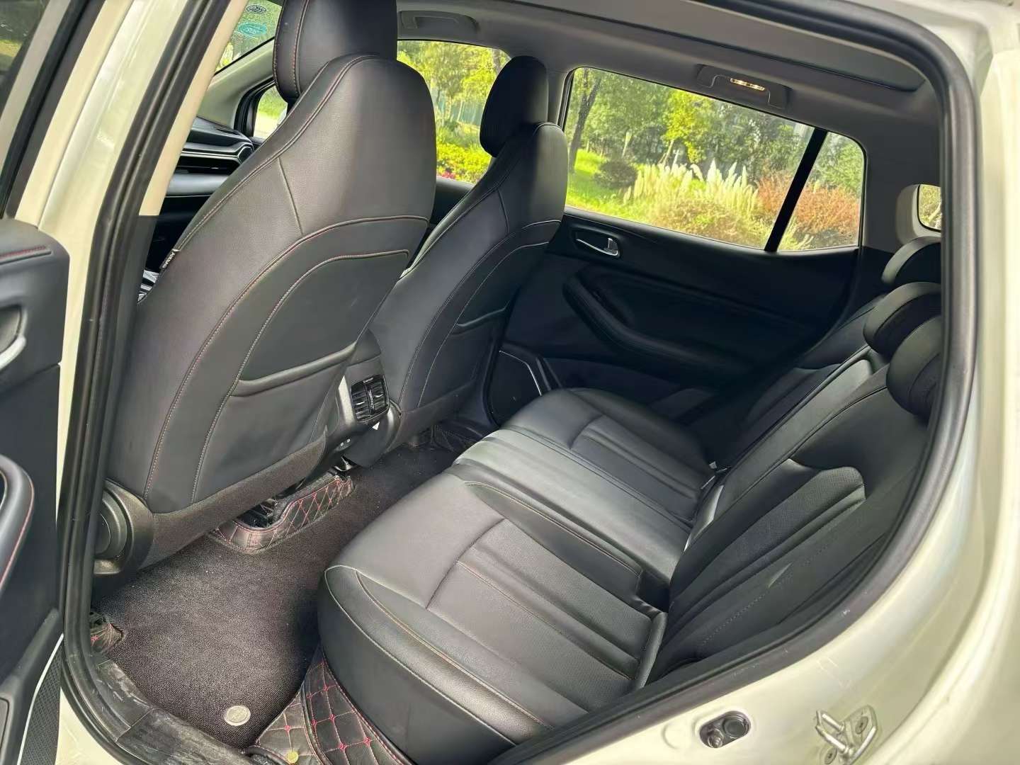 Trumpchi GS4 2021 270T Automatic Luxury Smart Connect Edition 8