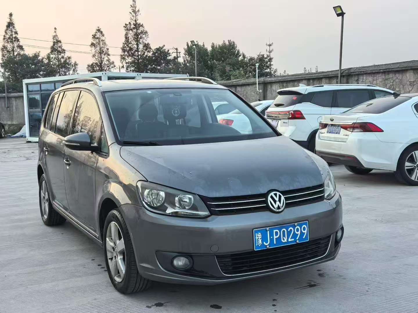 Volkswagen Touran 2014 1.4T Automatic Sunroof