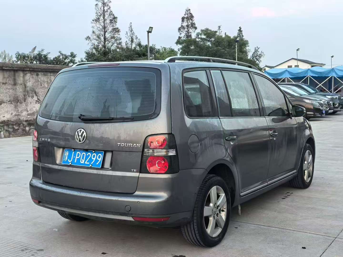 Volkswagen Touran 2014 1.4T Automatic Sunroof 6