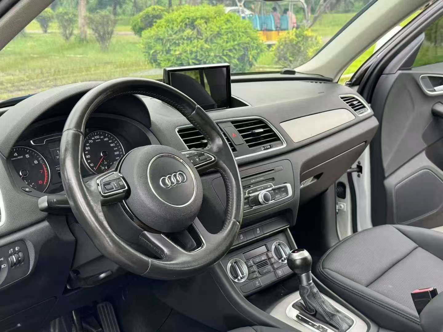 Audi Q3 1.4T Progress Edition 8