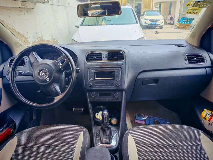 Volkswagen Cross Polo 2013 Cross Polo 6