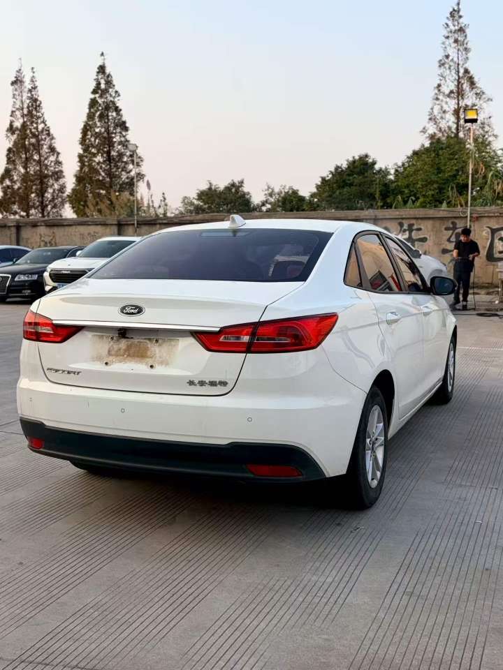 Ford Escort 2020 1.5L Automatic 7