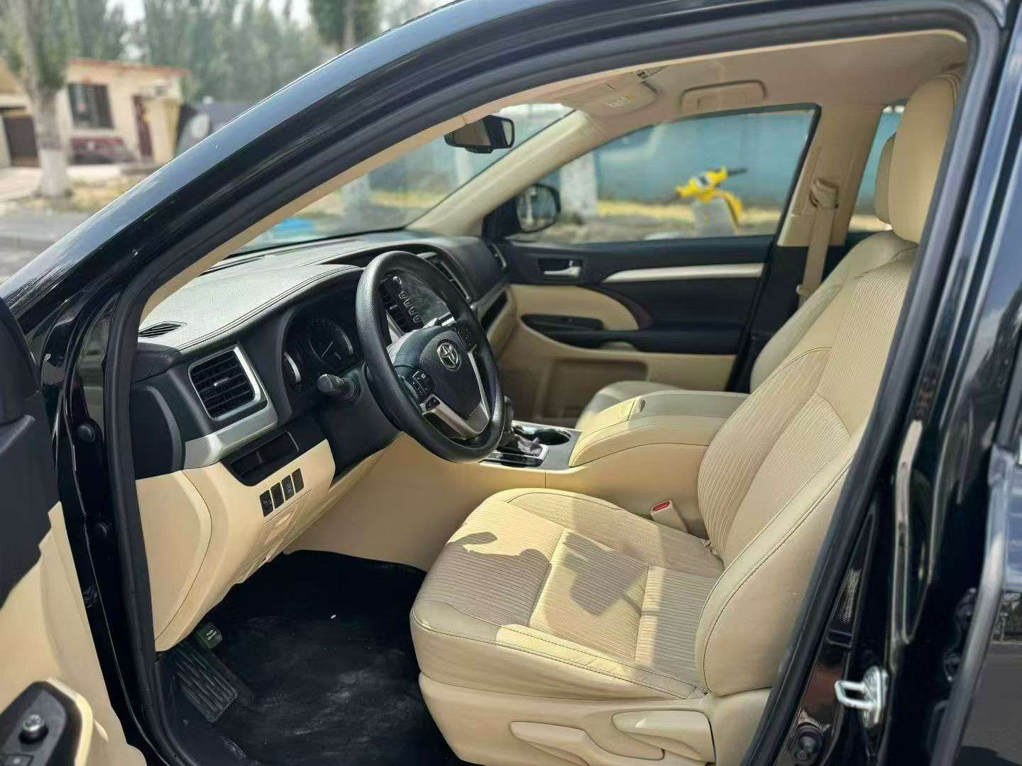 Toyota Highlander 2017 2.0T 7-Seat Elite 4