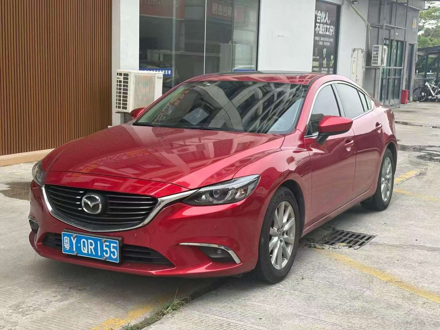 Mazda Atenza 2.0 Automatic Sunroof Skyactiv Luxury 2