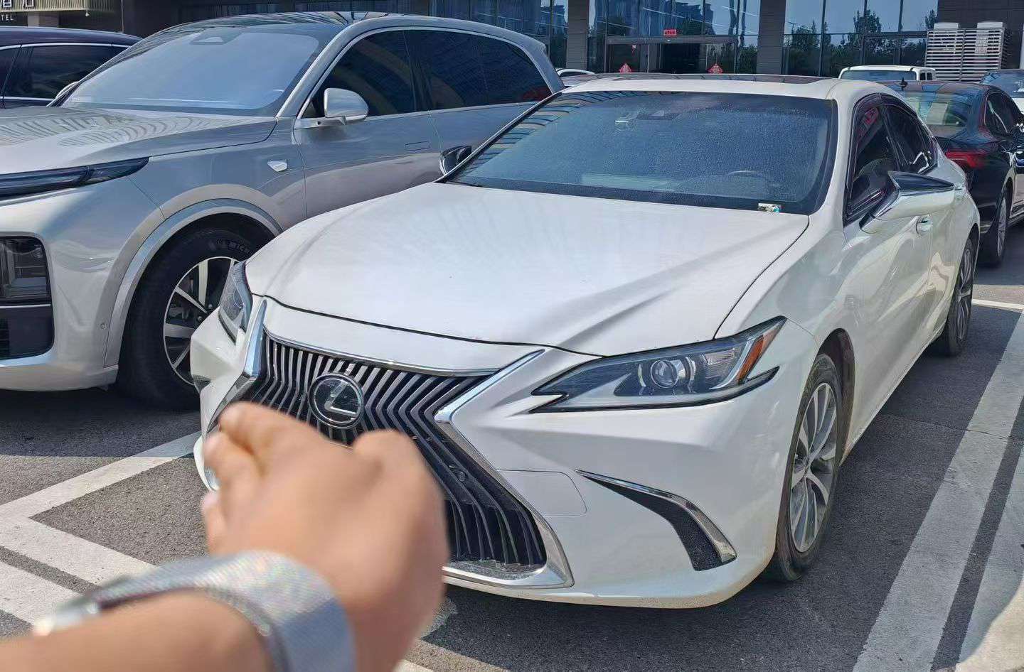 Lexus ES 2019 Excellence Edition