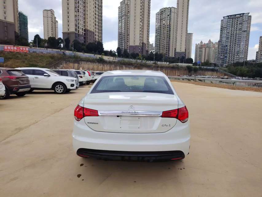 Citroën C4L 2