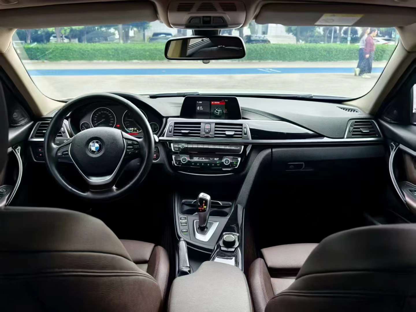 BMW 3 Series 2018 320Li Long Wheelbase Fashion Edition 5