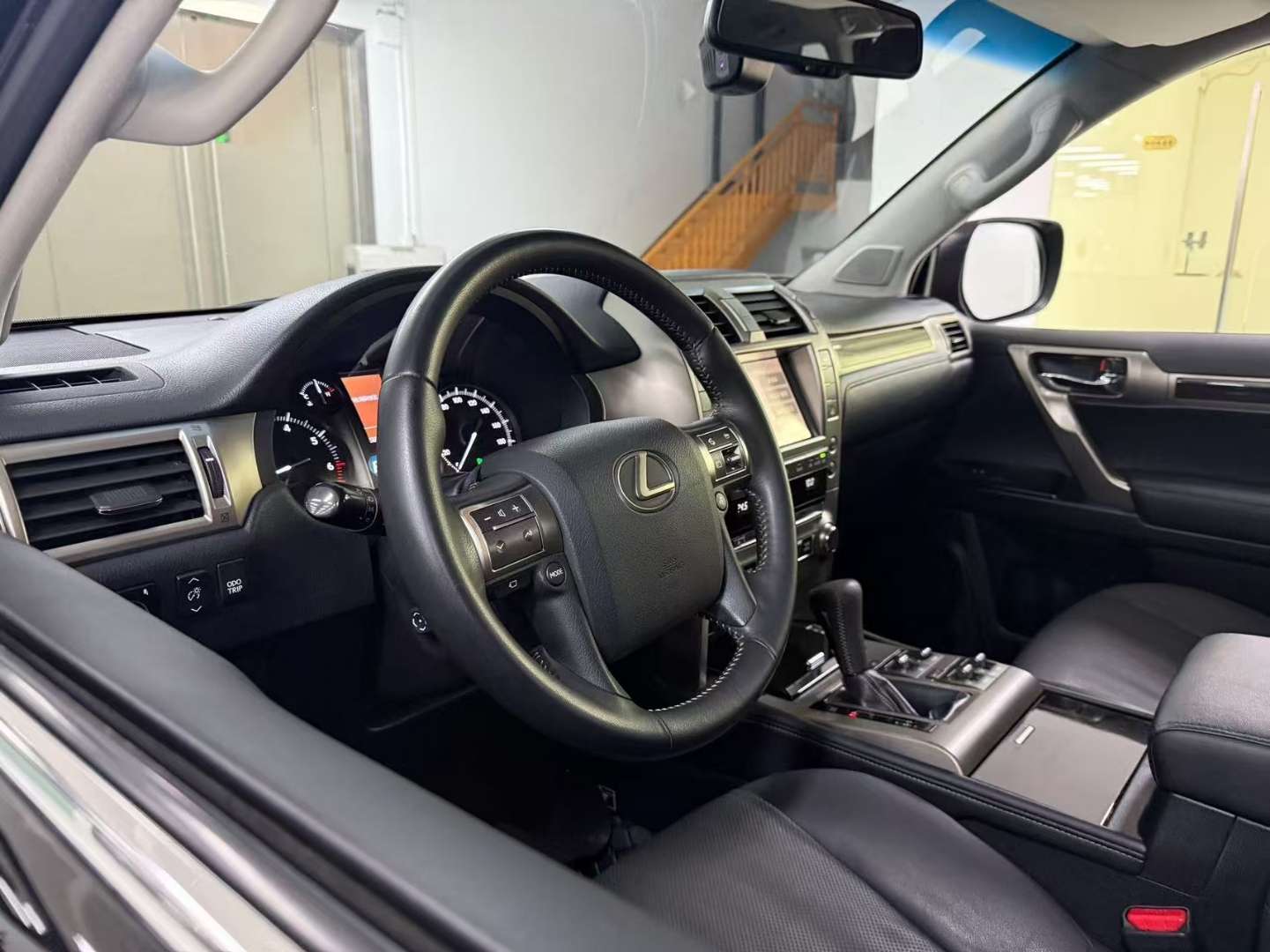 Lexus GX 2014 400 Luxury Edition 7