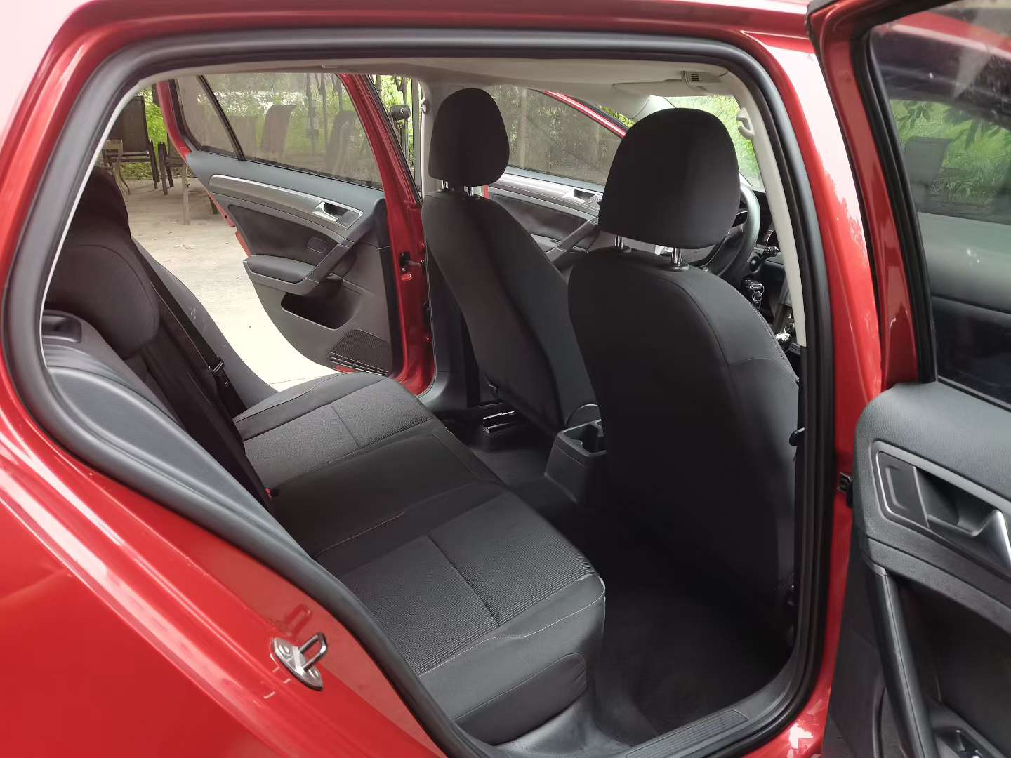 Volkswagen Golf 1.6L Automatic 7