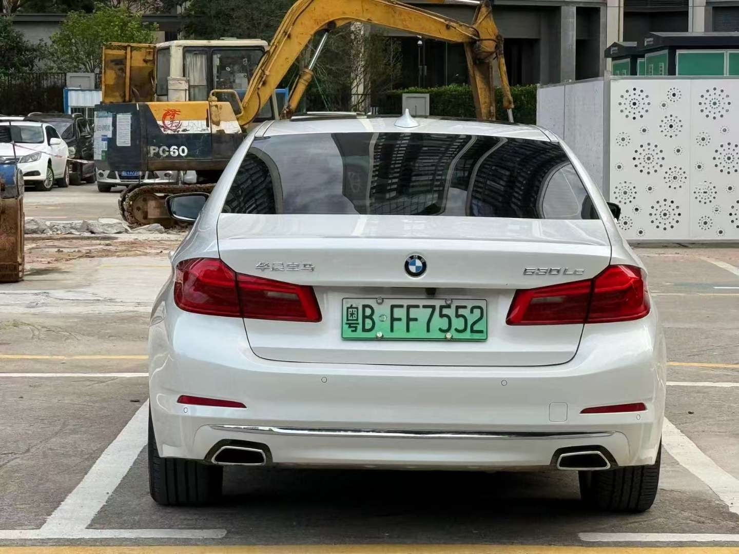 BMW 5 Series 530Le 2.0T Luxury Line 3