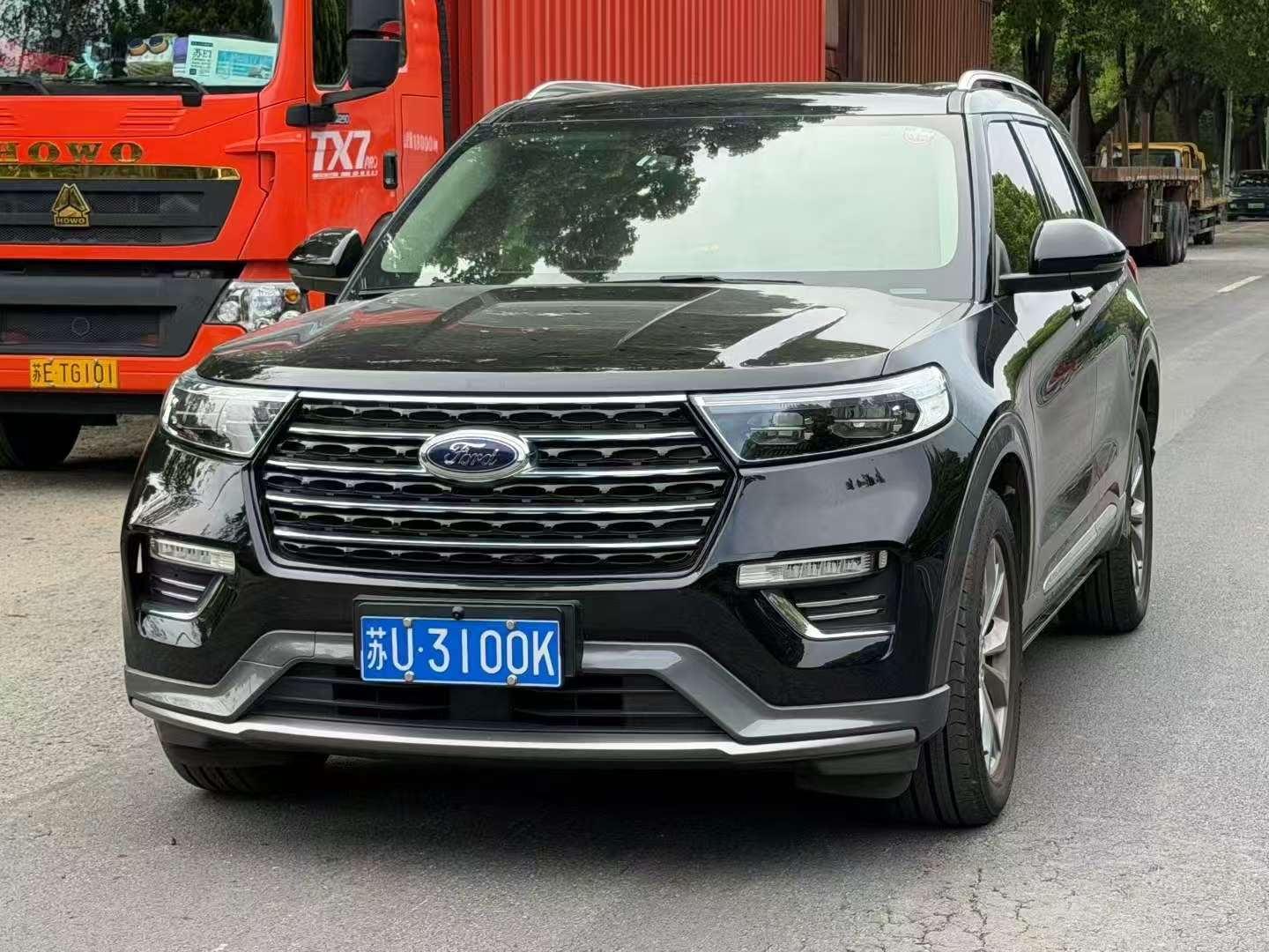 Ford Explorer 2.3T Automatic Sunroof 3