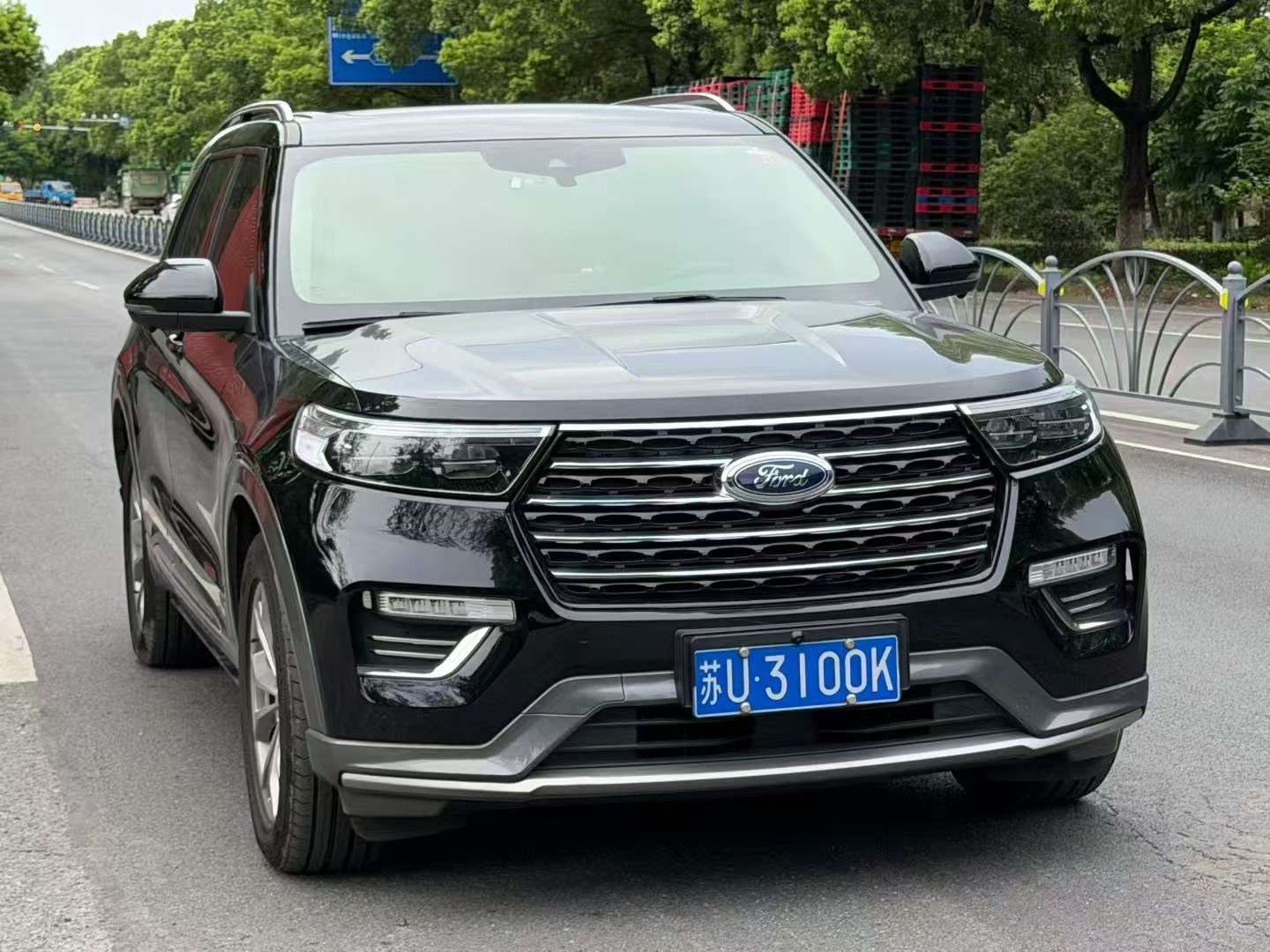 Ford Explorer 2.3T Automatic Sunroof 2
