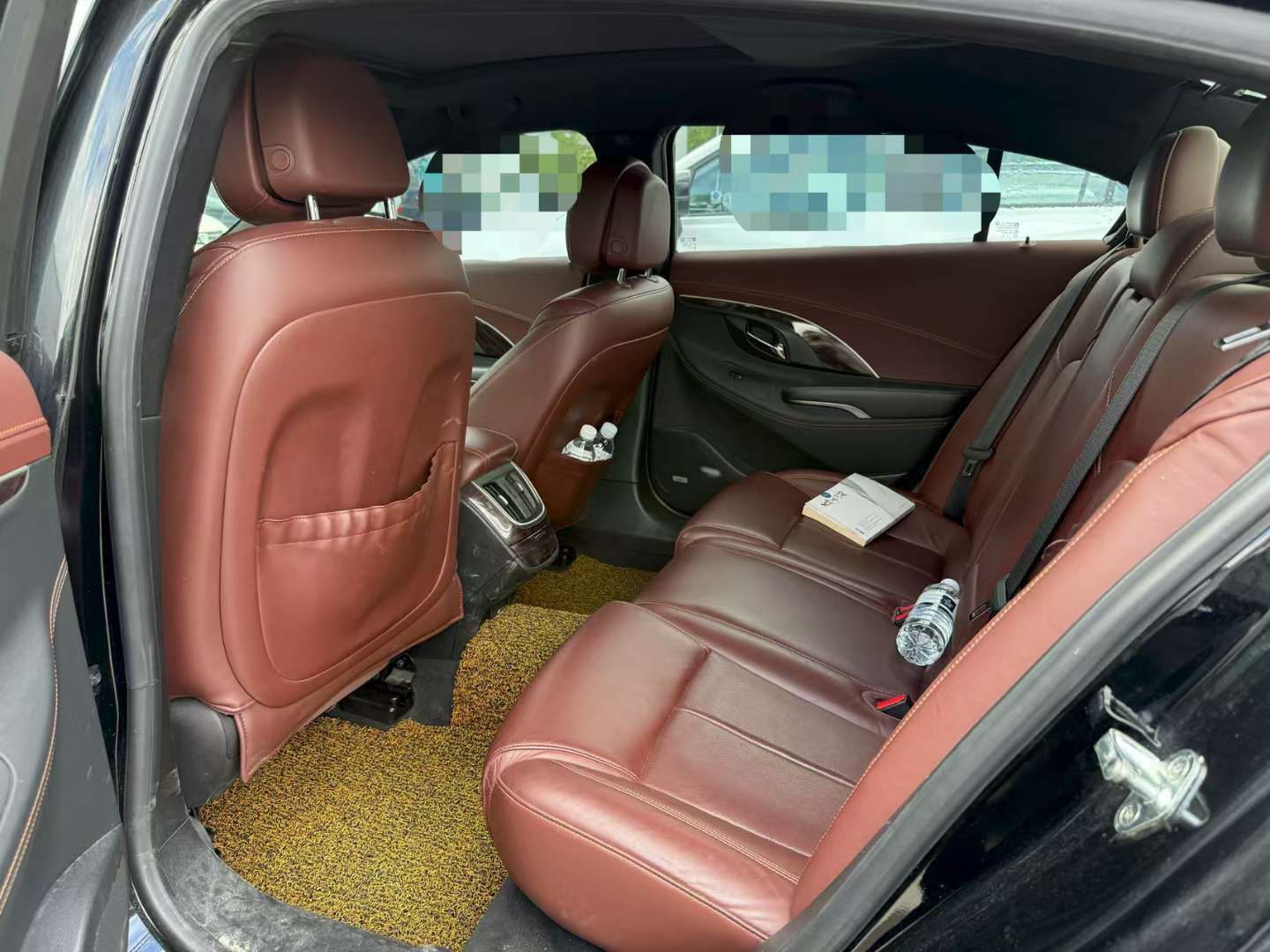 Buick LaCrosse 2.0T High Trim 4