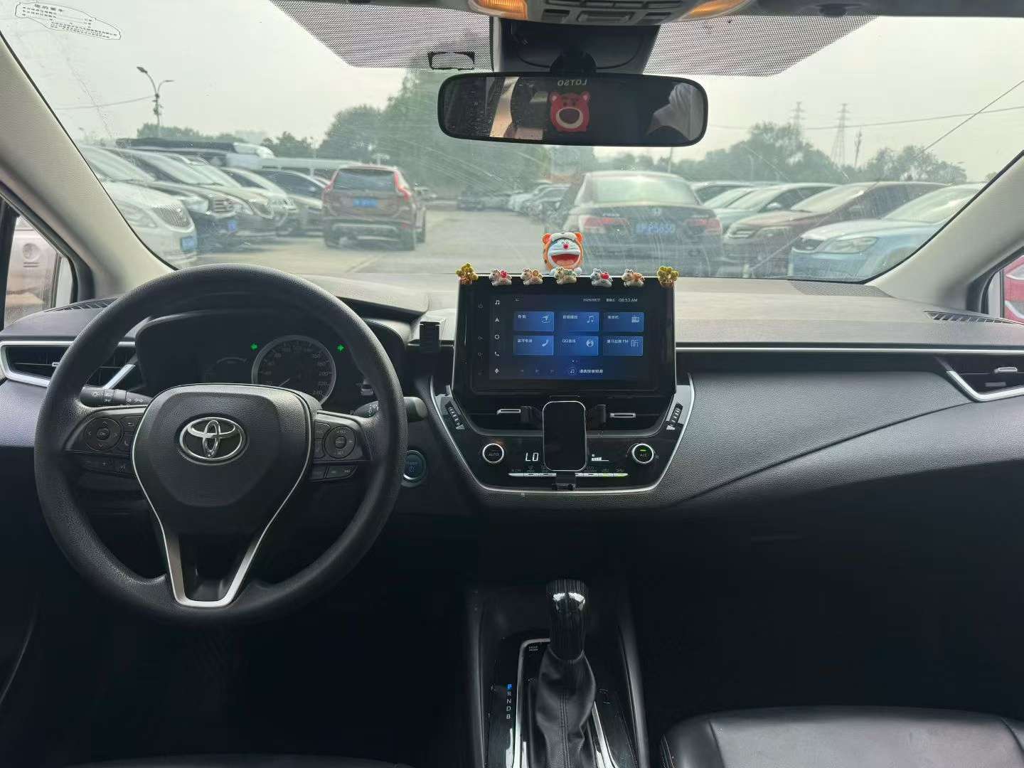 Toyota Corolla 1.8 Hybrid Sunroof 4