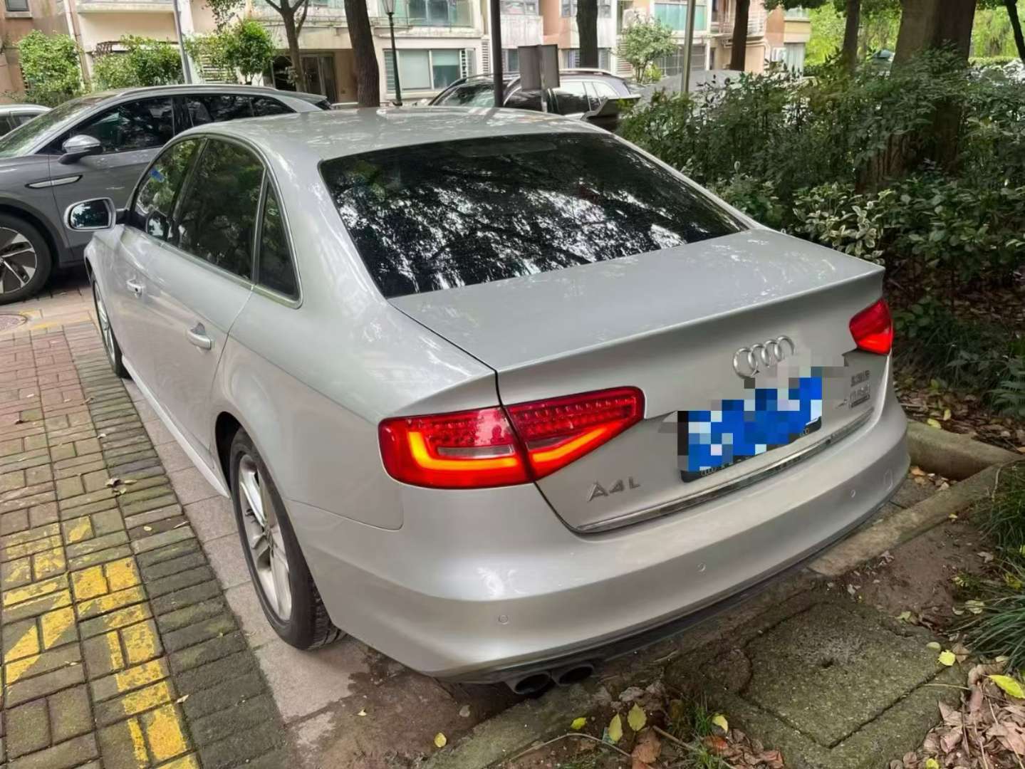 Audi A4L 2016 2.0TFSI 45TFSI Quattro Sport Edition 2