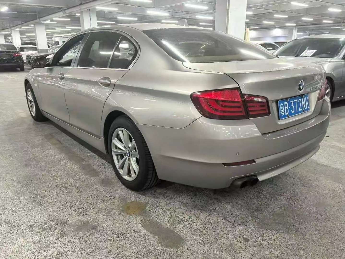 BMW 5 Series 2012 525Li Luxury 3