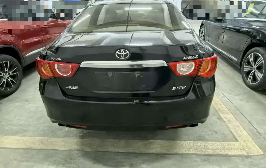 Toyota Reiz 2.5S Elegance Edition 3