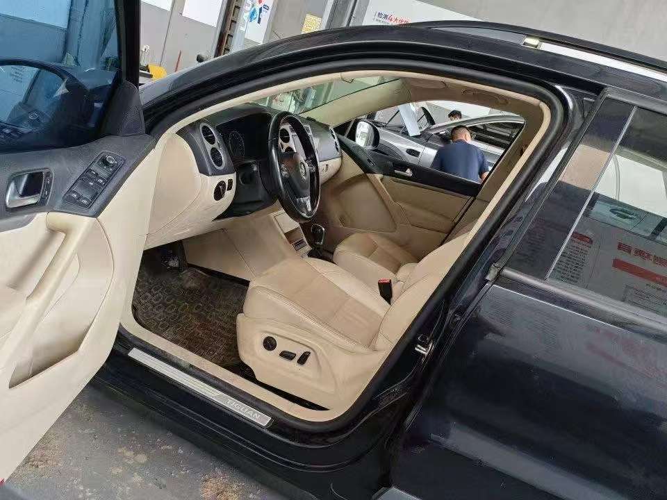 Volkswagen Tiguan 1.8TSI 2WD Comfort Edition 6