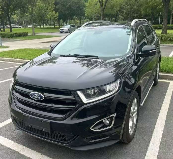 Ford Edge 2.0T 245HP FWD Luxury 3