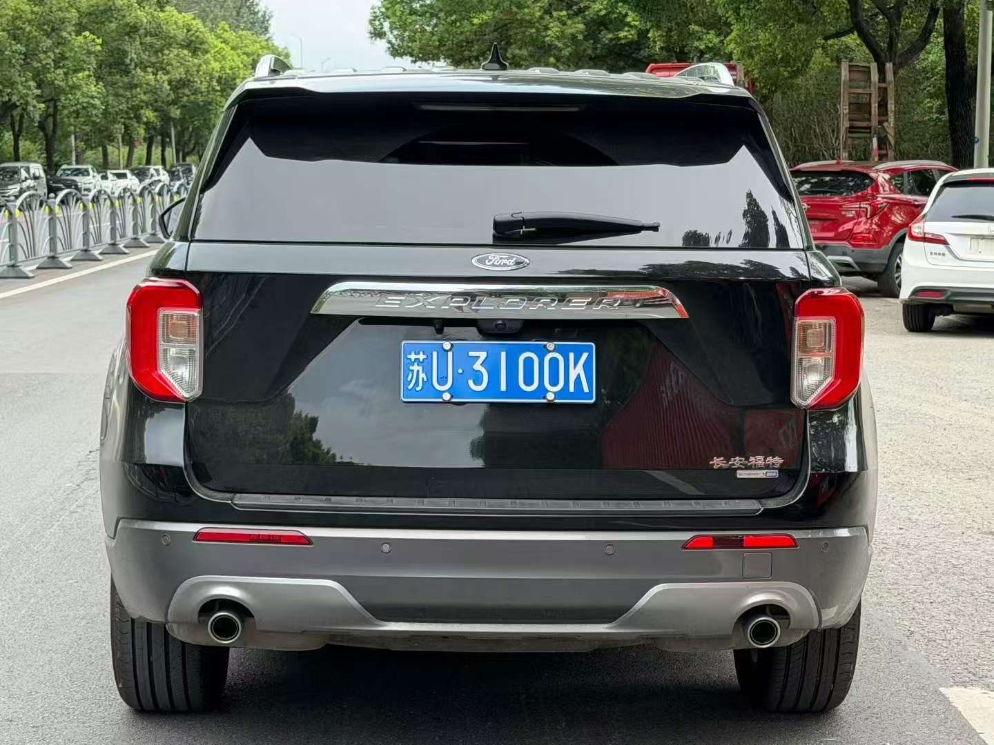 Ford Explorer 2.3T Automatic Sunroof 4
