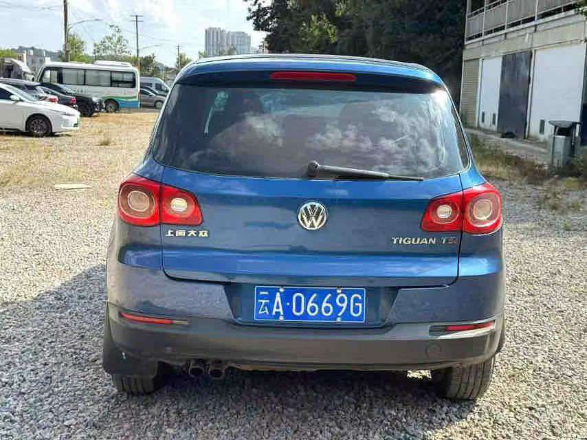 Volkswagen Tiguan Manual 1.8T 6