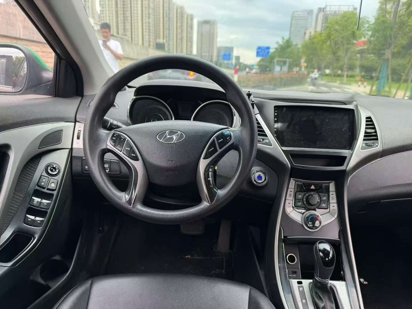 Hyundai Elantra 2014 Automatic Sunroof Push Button Start 6