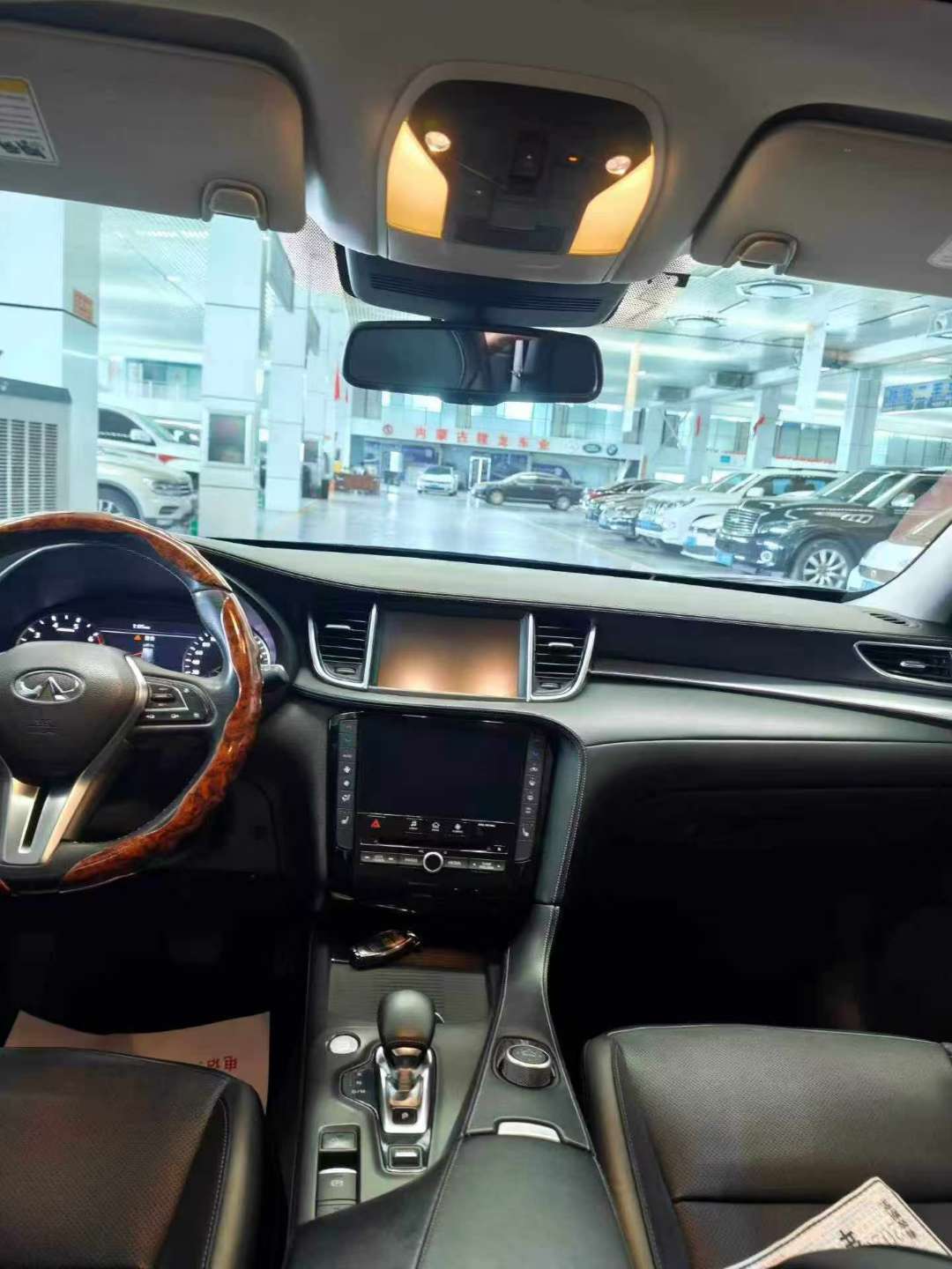 Infiniti Q50 2020 2.0T 6