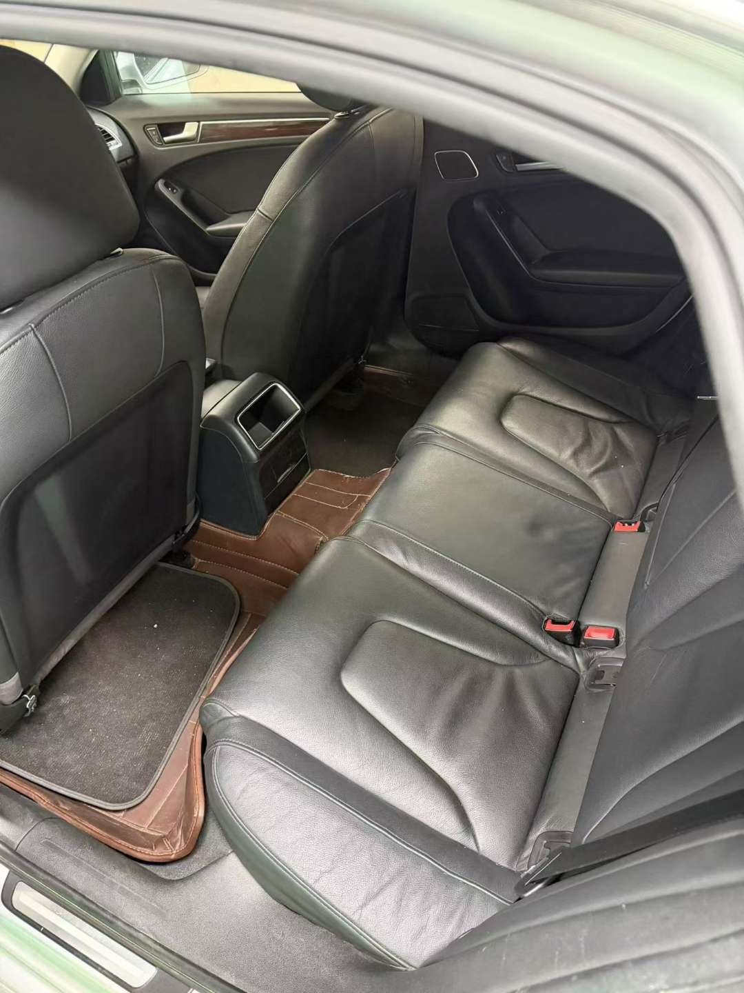 Audi A4L 3