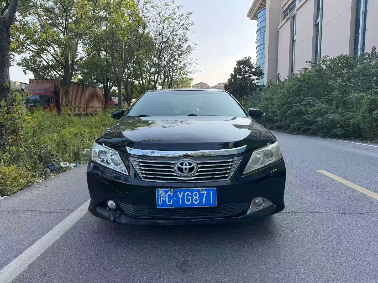 Toyota Camry 2.5G Luxury Edition 2