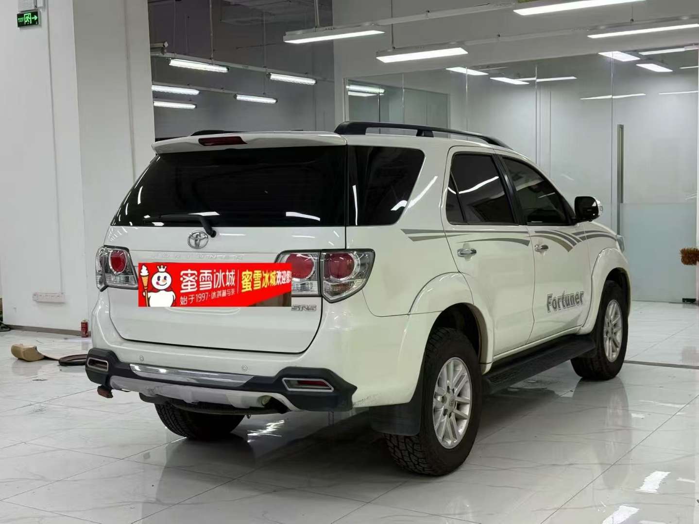 Toyota Fortuner 2014 2.7L 4AT 2700 Middle East Spec 4