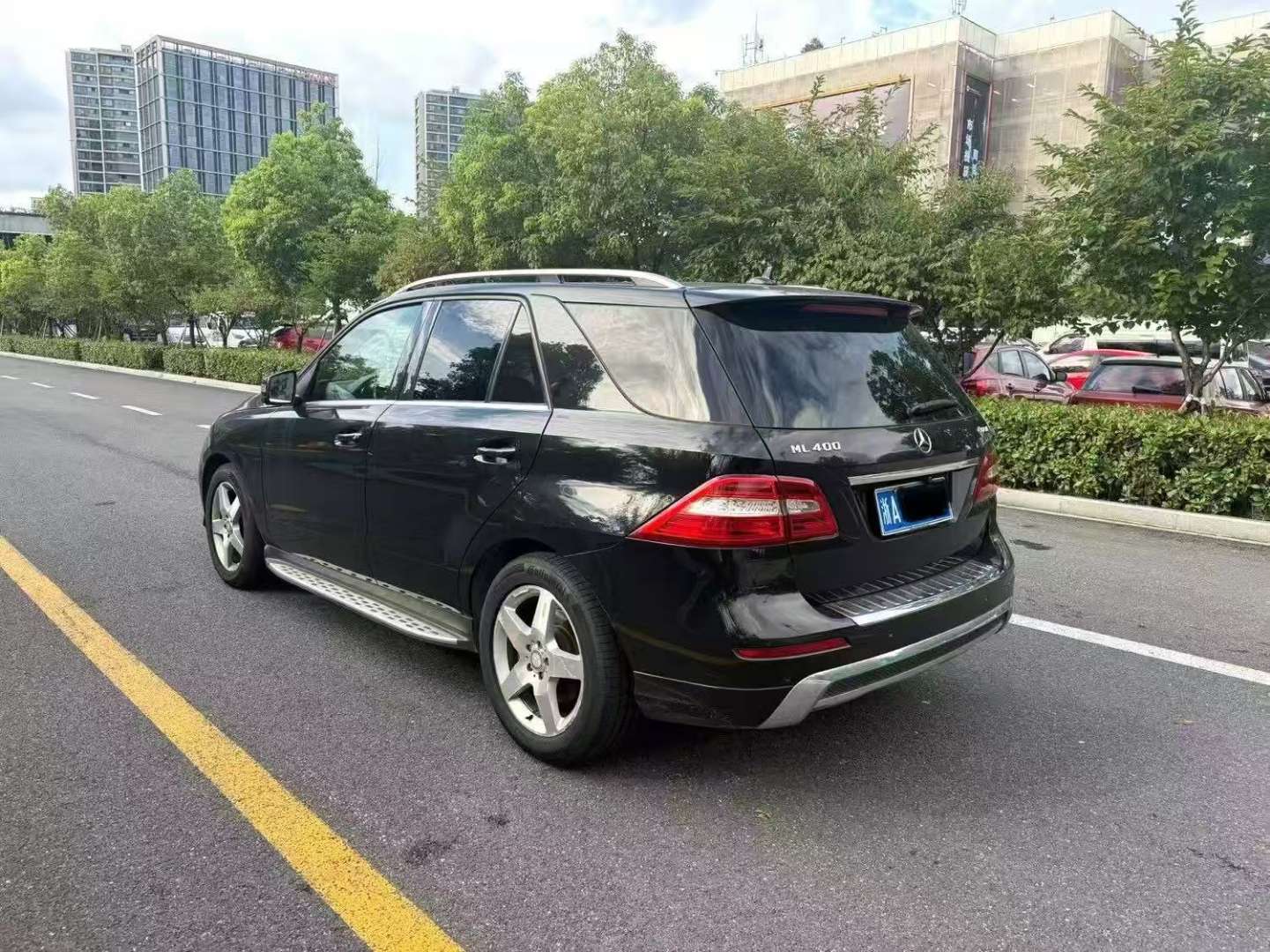 Mercedes-Benz ML ML400 3.0T Luxury Edition 4
