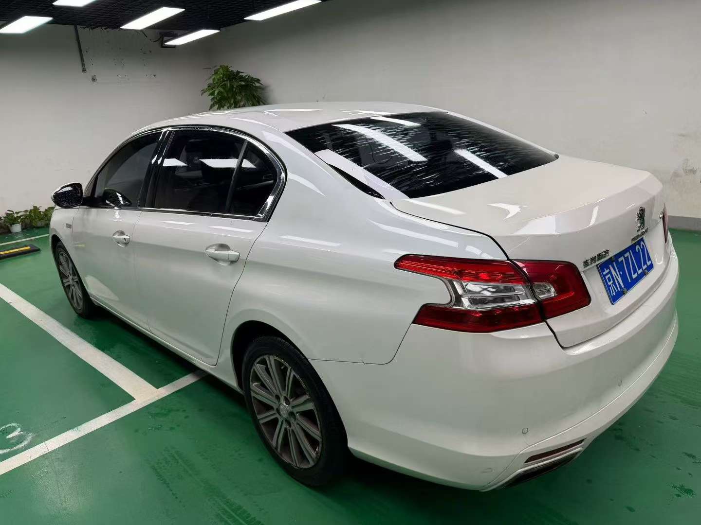 Peugeot 408 1.6T Automatic Sunroof 5