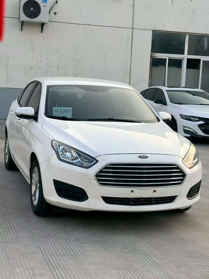 Ford Escort 2020 1.5L Automatic 3