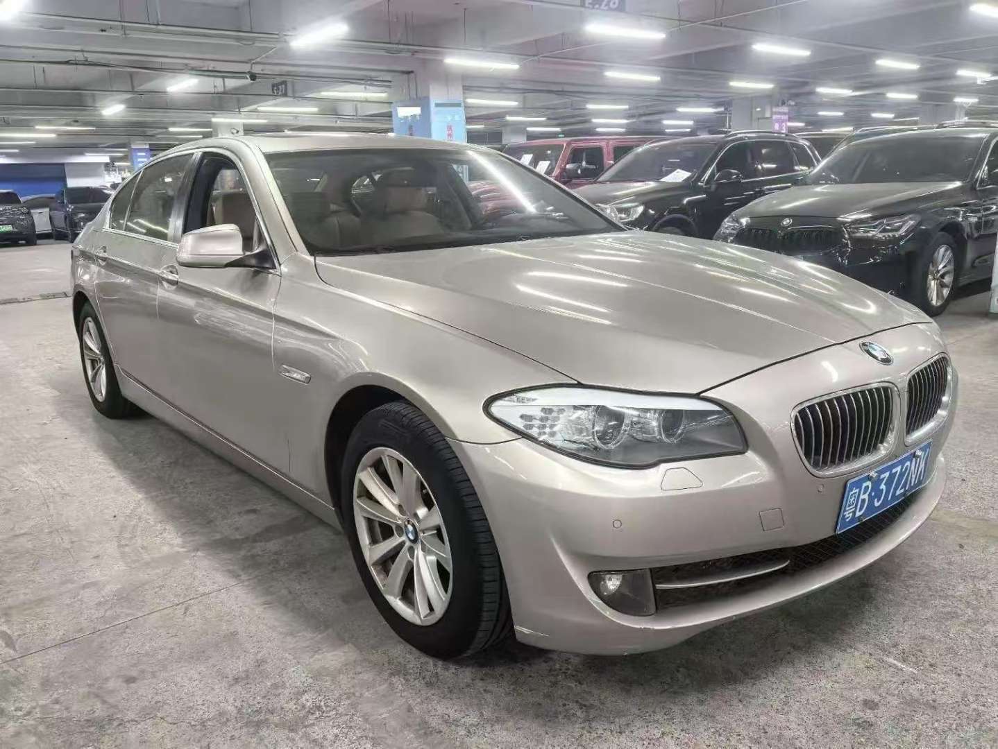 BMW 5 Series 2012 525Li Luxury