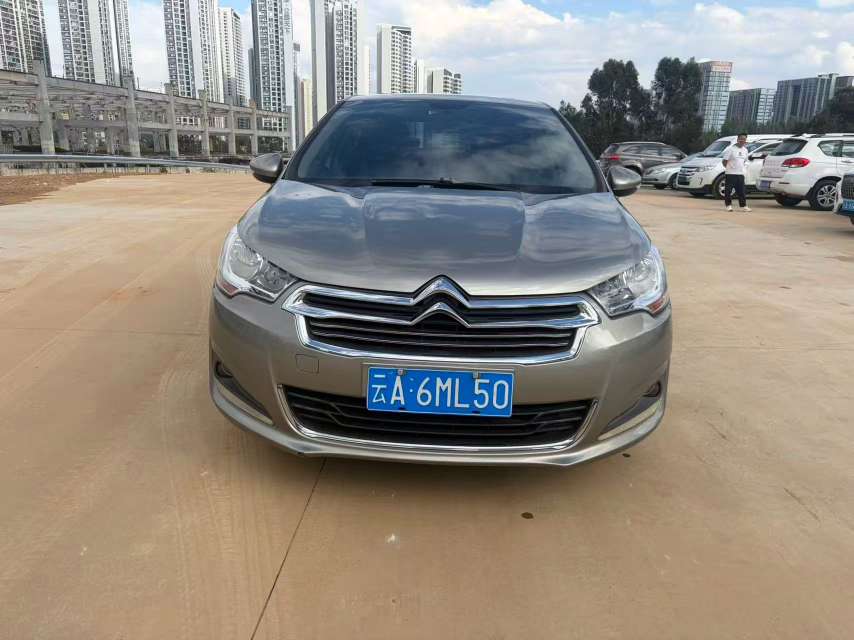 Citroën C4L 2013 1.6T Automatic