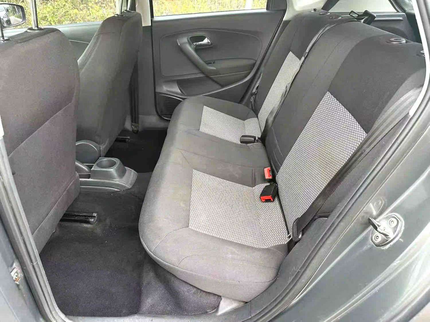 Volkswagen Polo 1.4L Manual 7