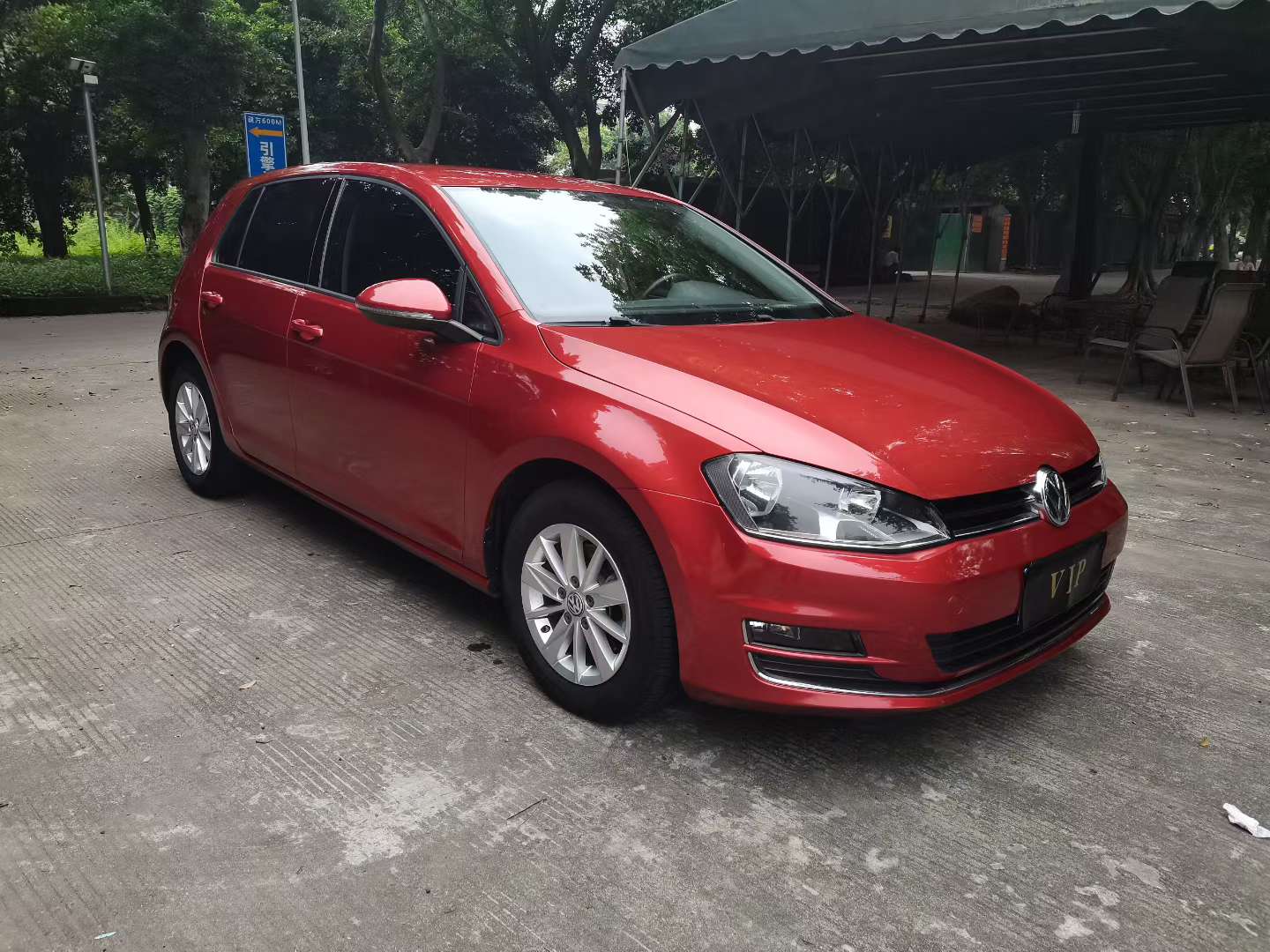 Volkswagen Golf 1.6L Automatic 3