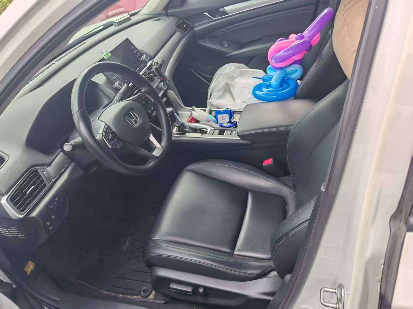 Honda Accord 1.5T Luxury Edition 3