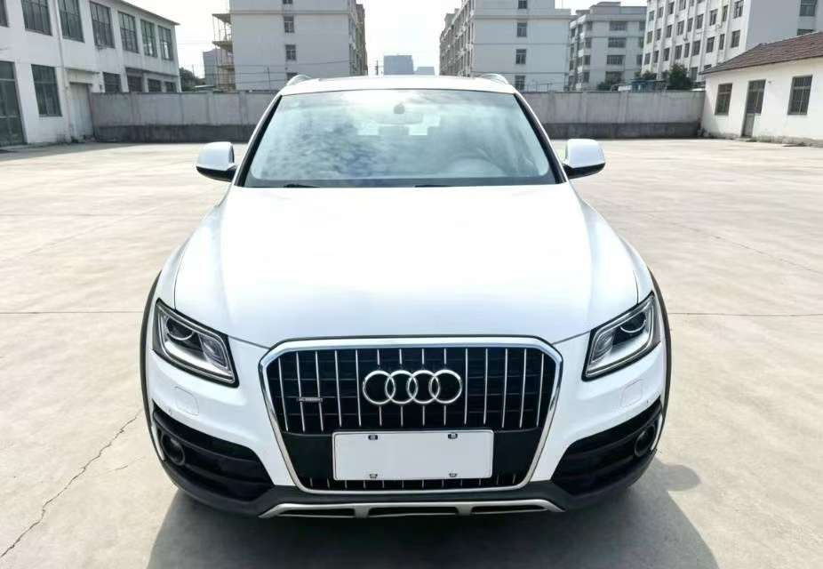 Audi Q5 2.0T 40 Collector's Edition Tech 2