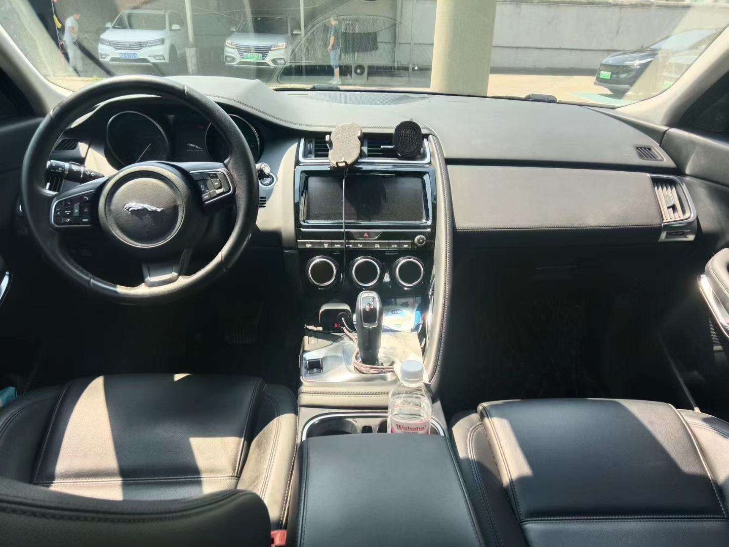 Jaguar E-PACE P250S 5