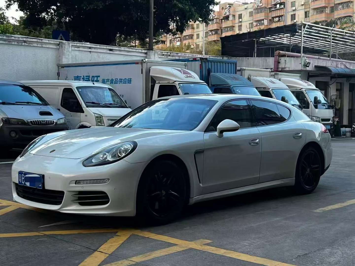 Porsche Panamera 3.0T AWD