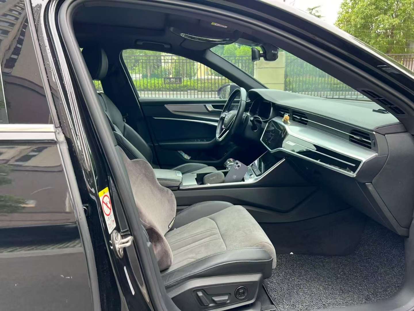 Audi A6L 40 Luxury Dynamic 6