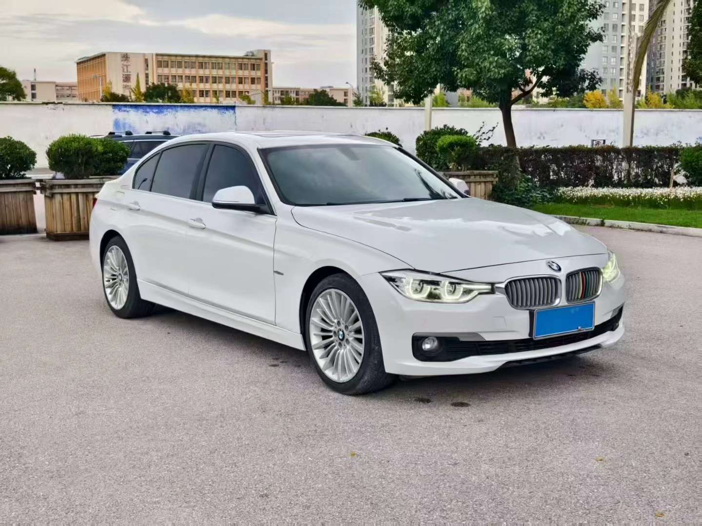BMW 3 Series 2018 320Li Long Wheelbase Fashion Edition 3