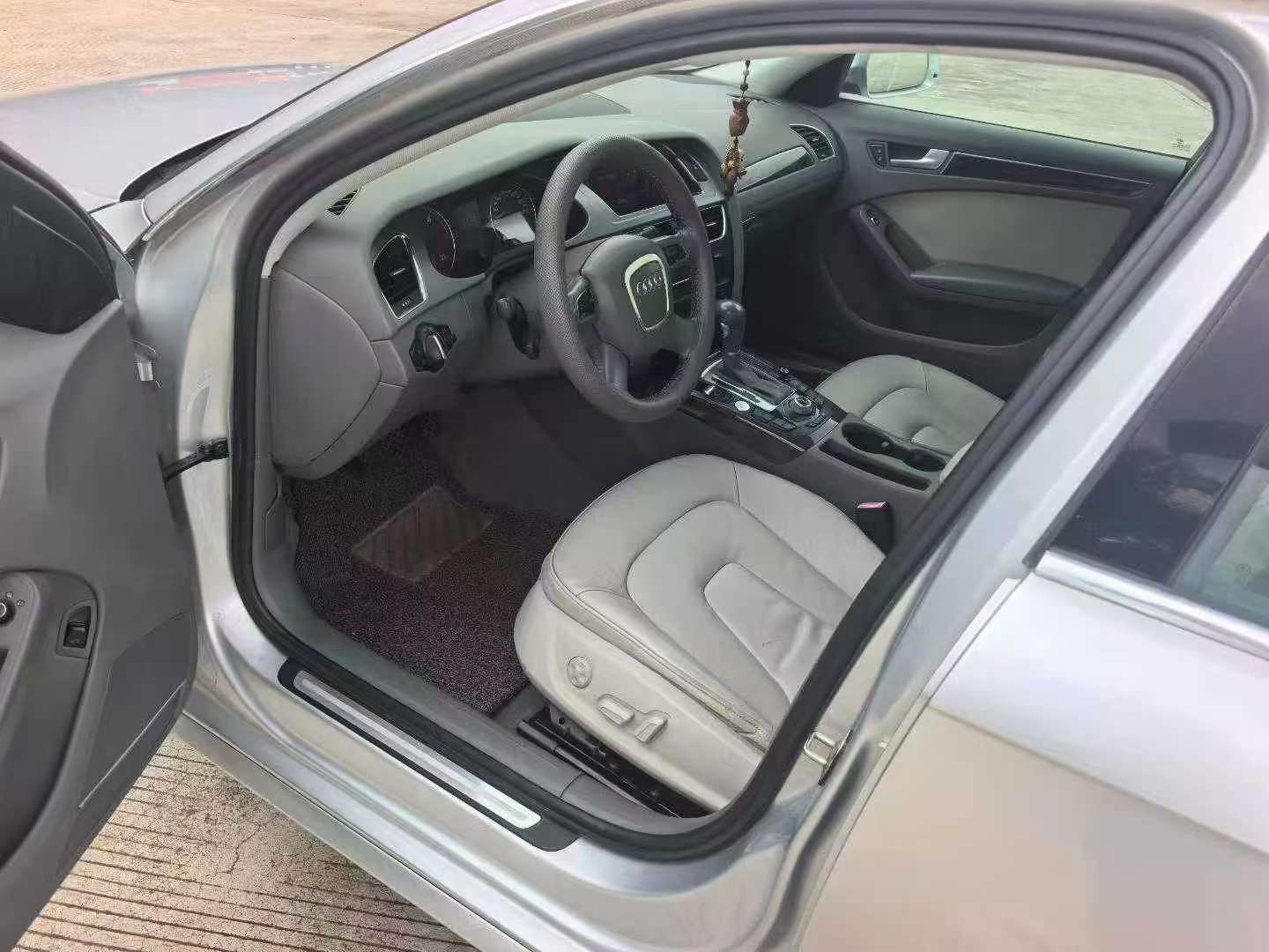 Audi A4 3