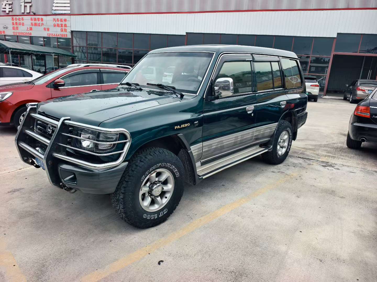 Mitsubishi Pajero 2030C 3.0L Manual Super Select 4WD