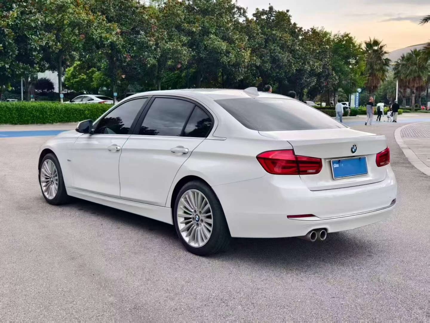 BMW 3 Series 2018 320Li Long Wheelbase Fashion Edition 7