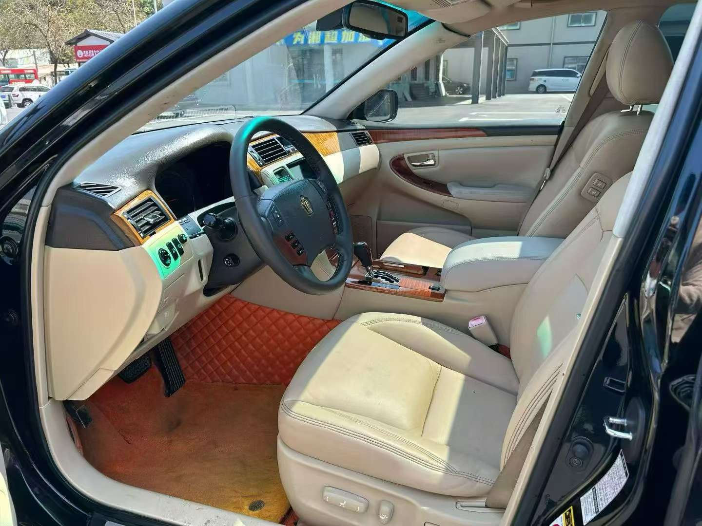 Toyota Crown 2005 3.0L Royal Saloon G VIP Edition 4