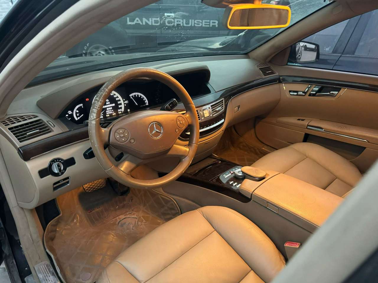 Mercedes-Benz S-Class 7